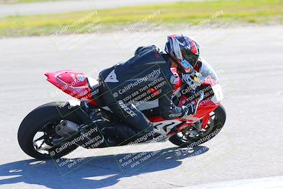 media/Jan-20-2023-Fastrack Riders (Fri) [[f2ad32aba3]]/Level 2/session 3 turn 9/